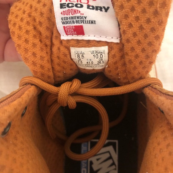 vans hiking shoes - Picture 2 of 2